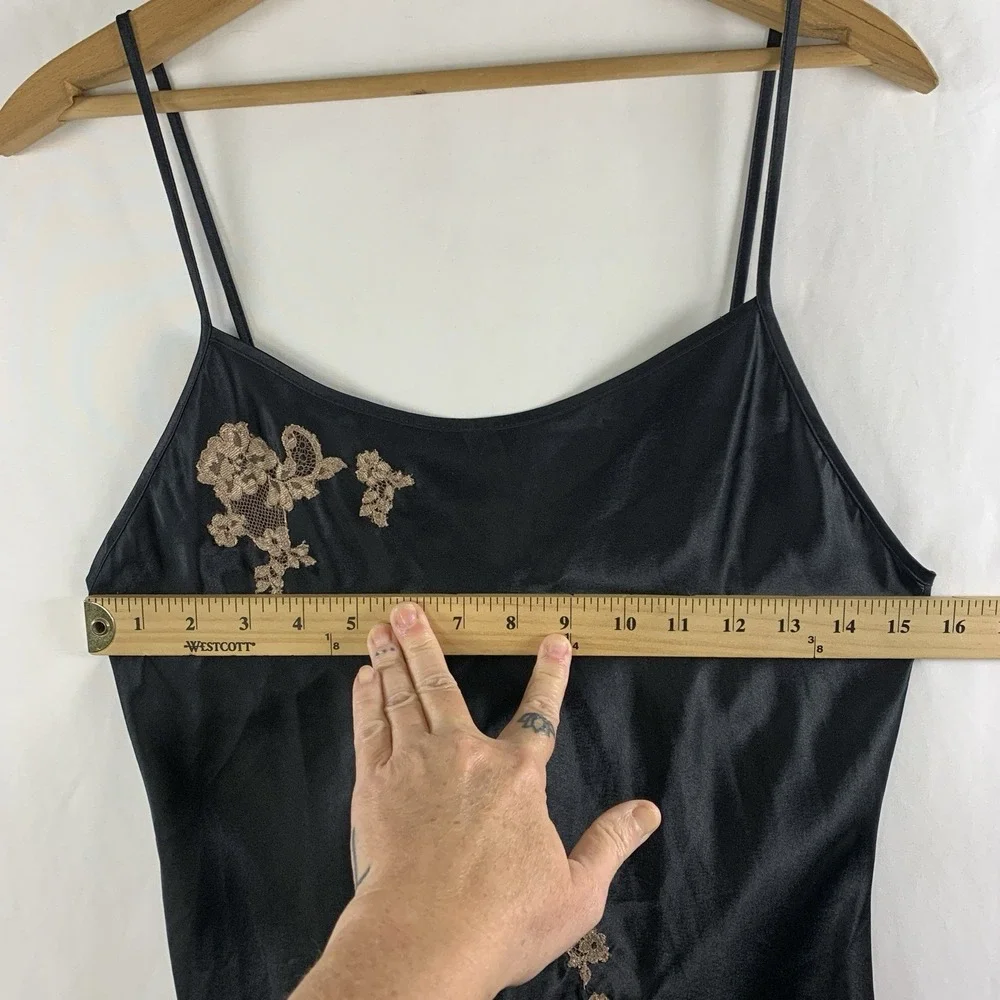VTG Y2K Victorias Secret Womens Satin Lace Chemise Dress Sz M Low Tie Back 2006 - Picture 6 of 14